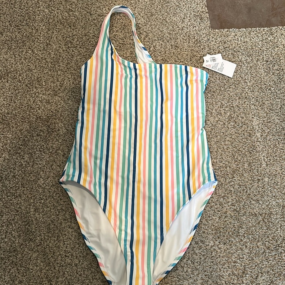Old Navy One Piece Swimsuit